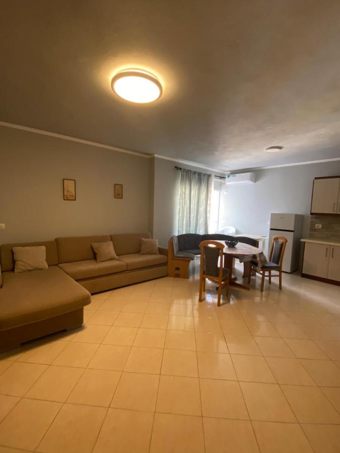 Saranda Relax Apartments Exterior photo